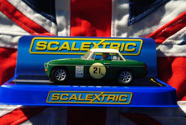 ScaleXtric C3631 MGB No.21 MGCC BCV8 Championship